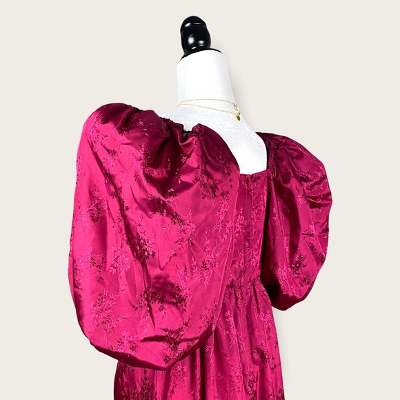 Vintage 80’s House of Nu-Mode Puff Jacquard Gown - Picture 8 of 16